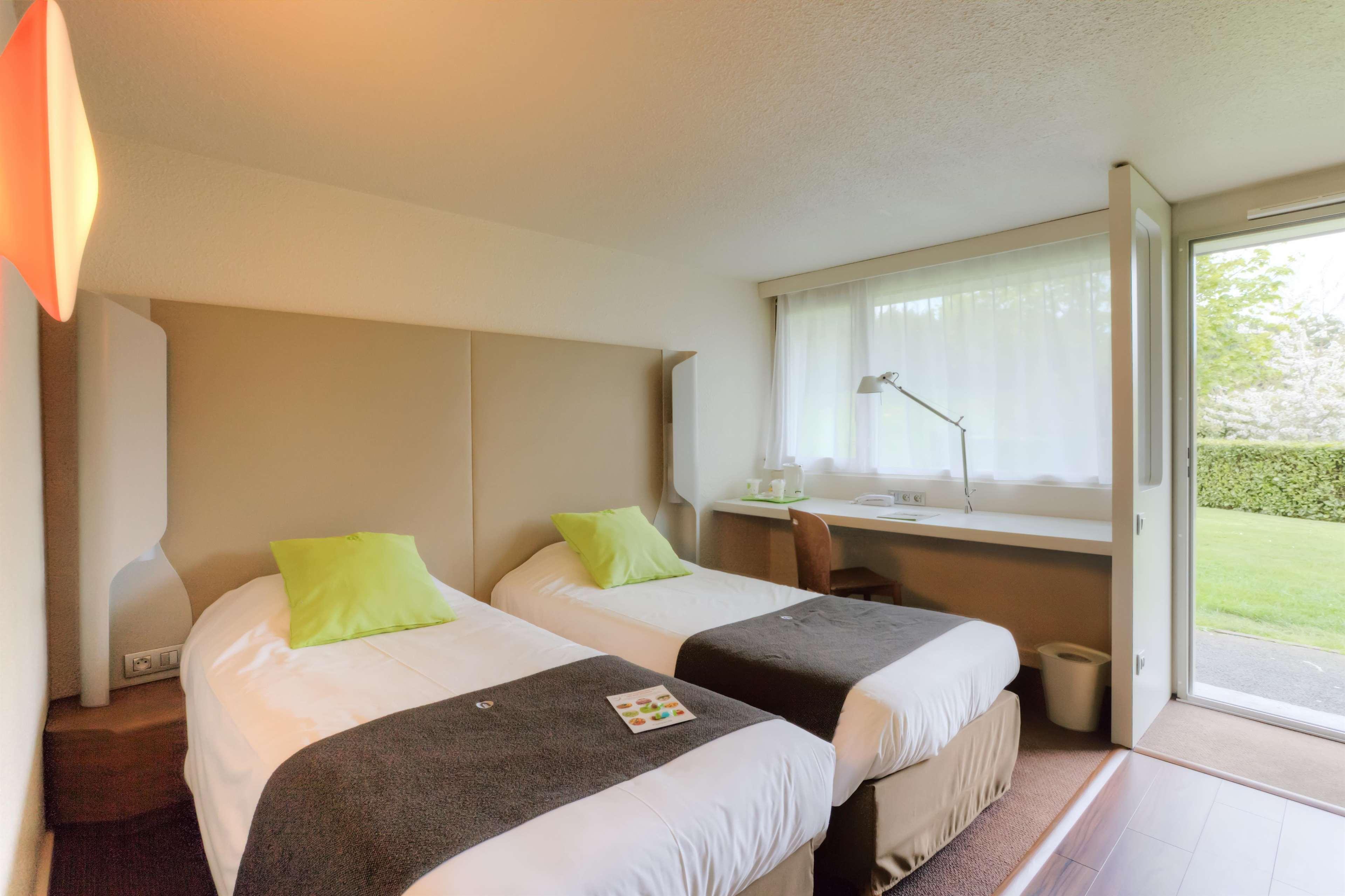 Campanile Poitiers Hotel Екстериор снимка