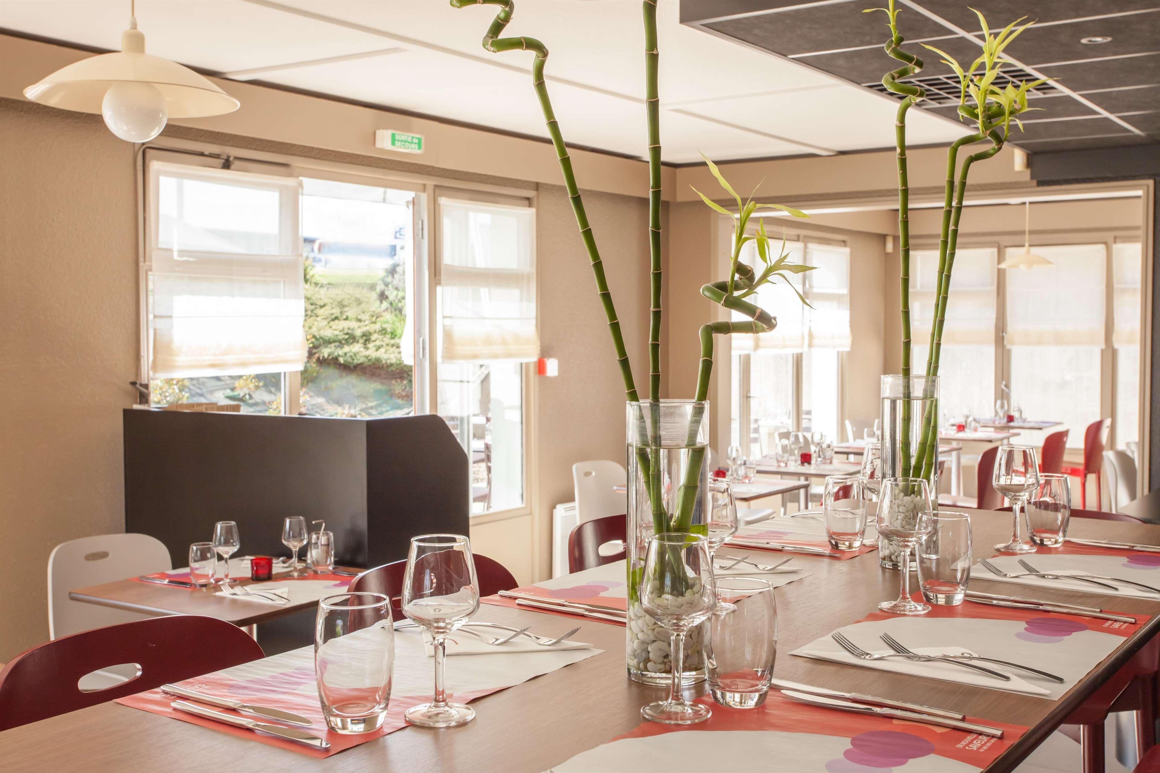 Campanile Poitiers Hotel Екстериор снимка