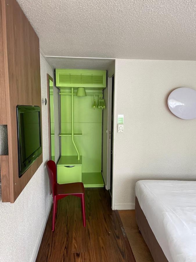 Campanile Poitiers Hotel Екстериор снимка